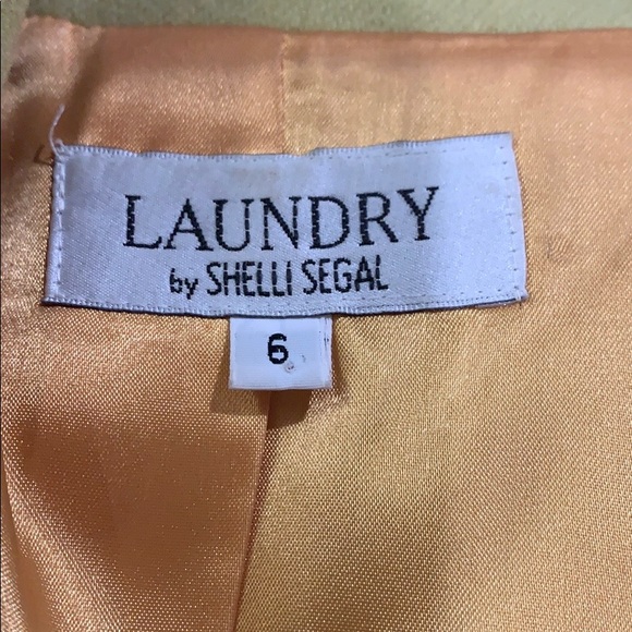 Fall/Winter coat - Picture 11 of 12